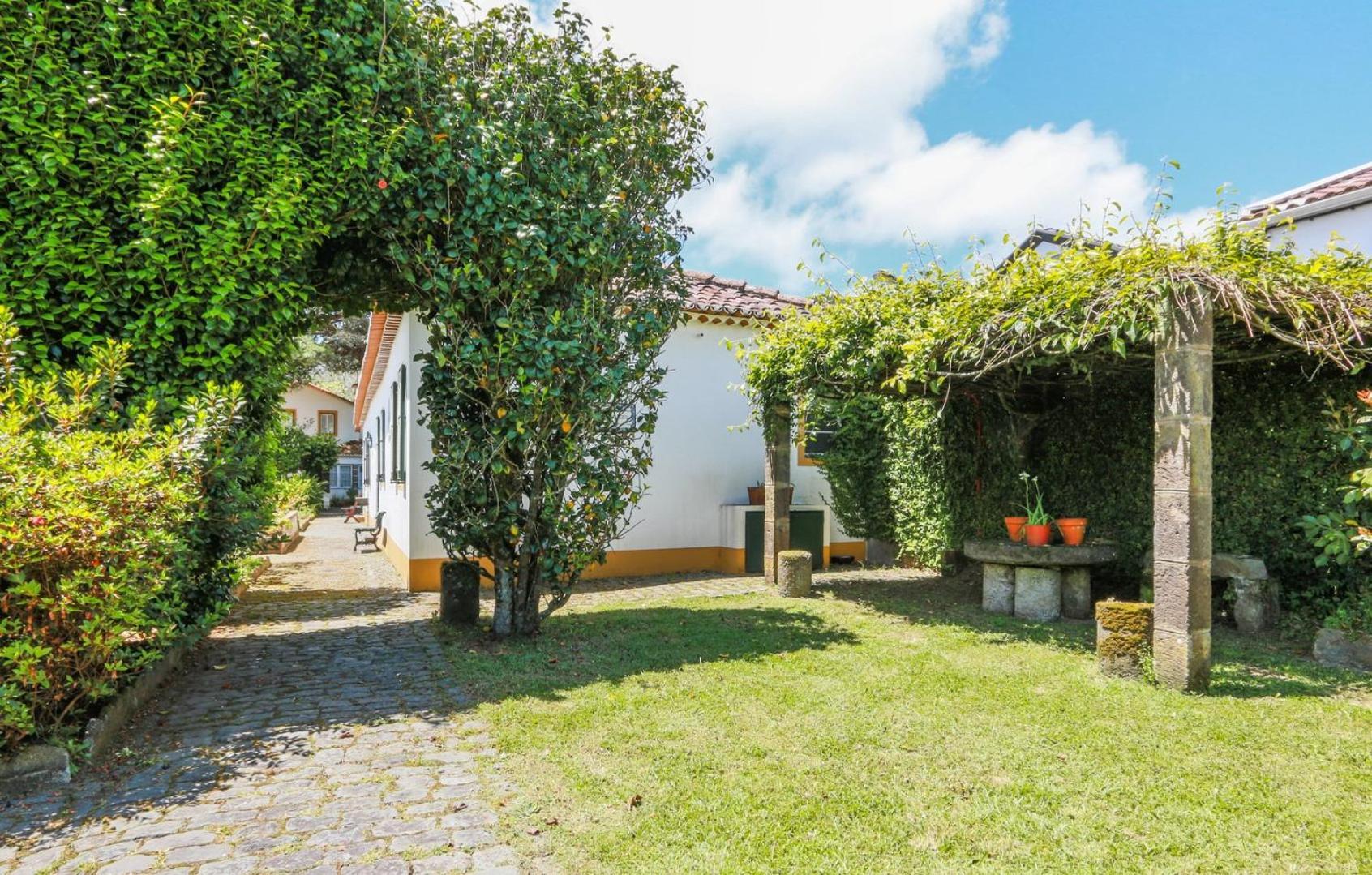 Guestready - Domus Adepta Charming W/ Garden Фурнаш Екстер'єр фото